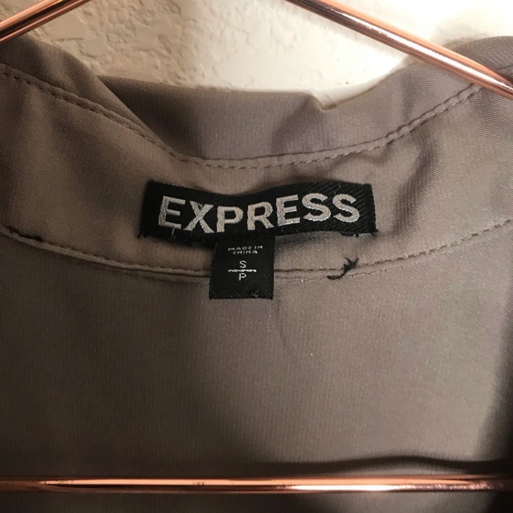 Express mocha‎ brown cuffed sleeve button down - Picture 7 of 7